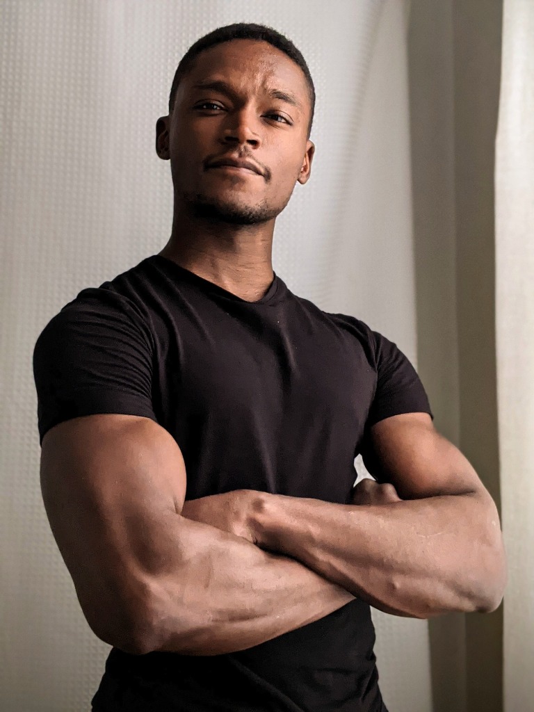 Lee Grayson portrait
